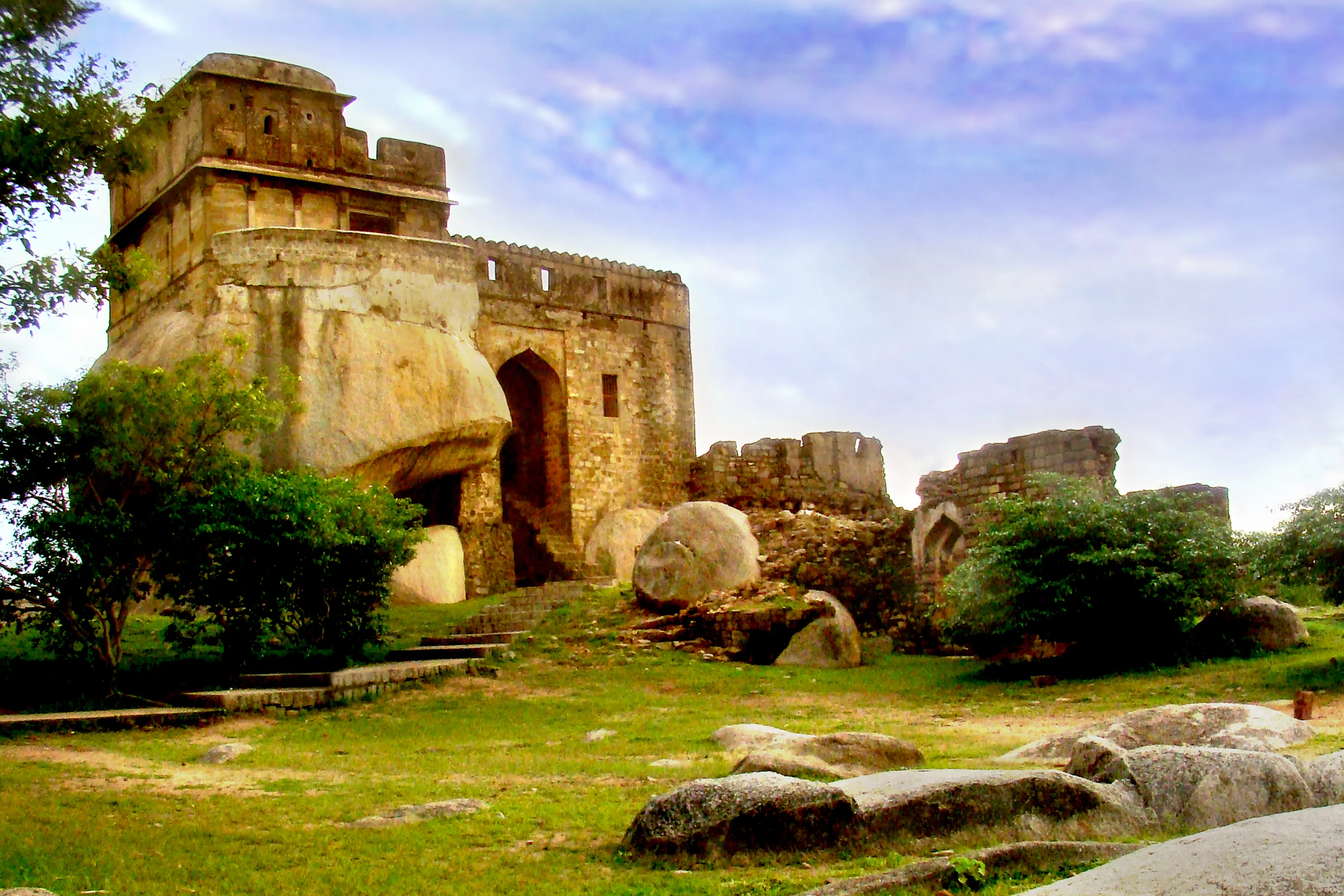 Madan Mahal Fort