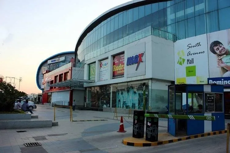 South Avenue Mall (SAM)